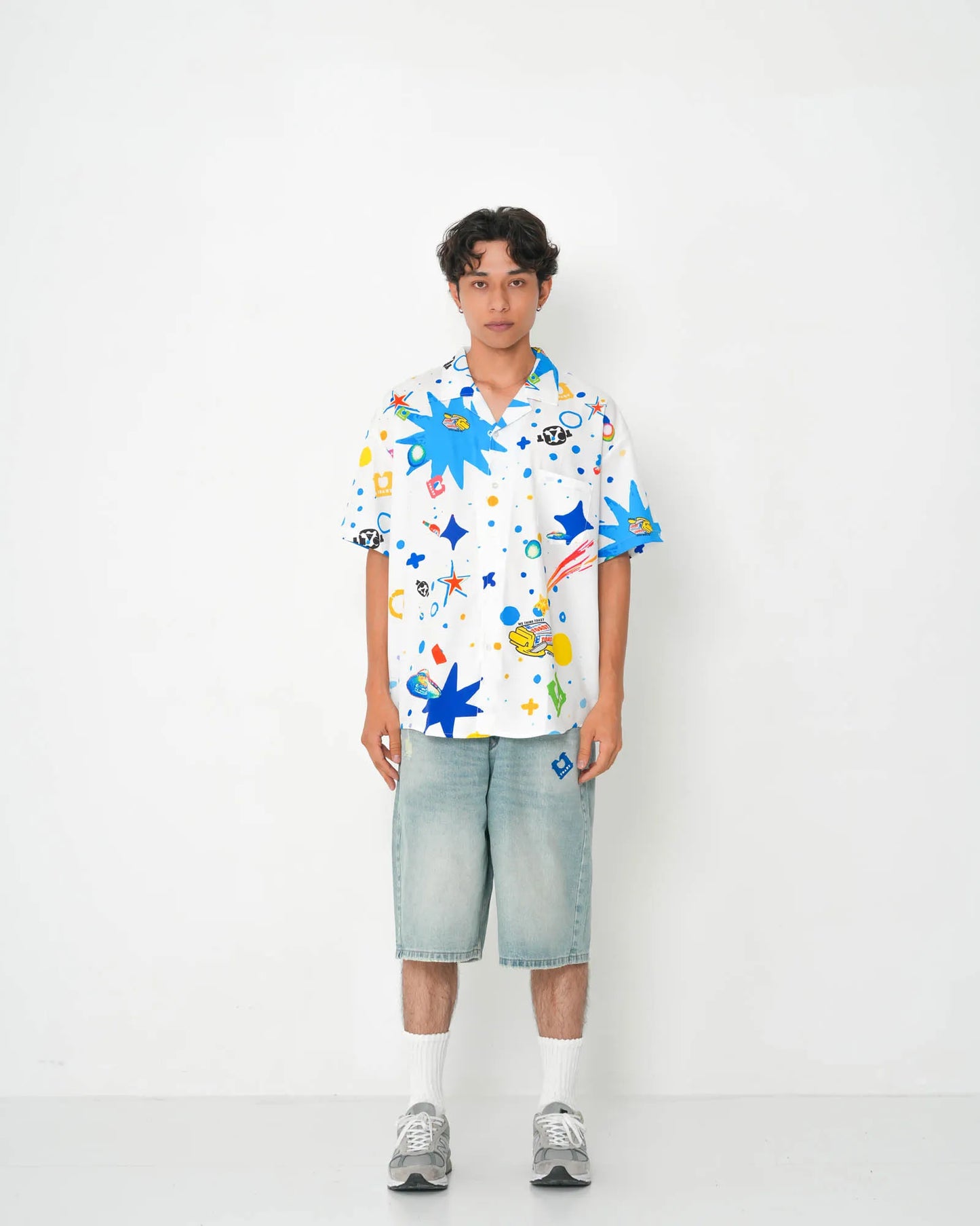 UNIVERSE ALOHA SHIRT