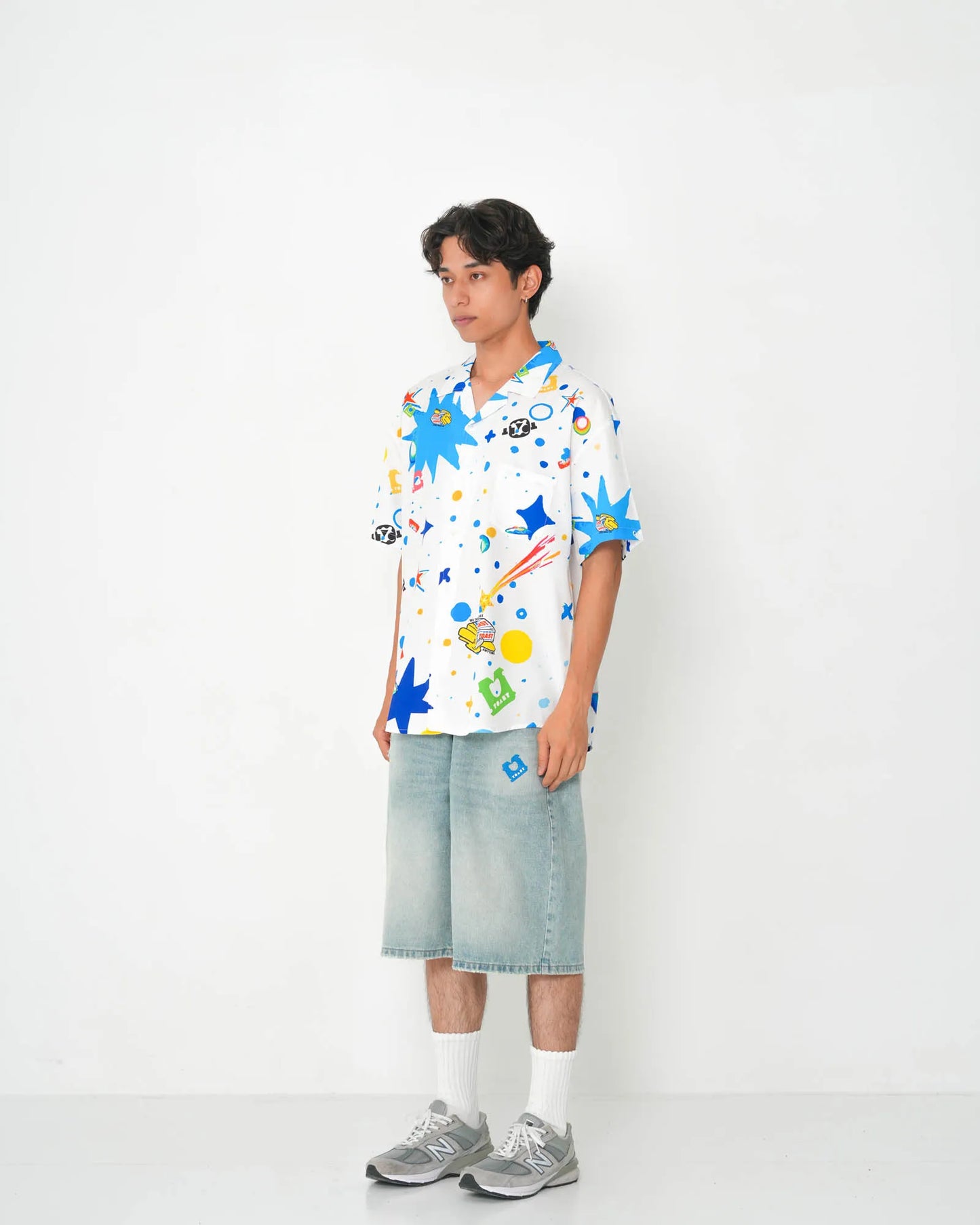 UNIVERSE ALOHA SHIRT