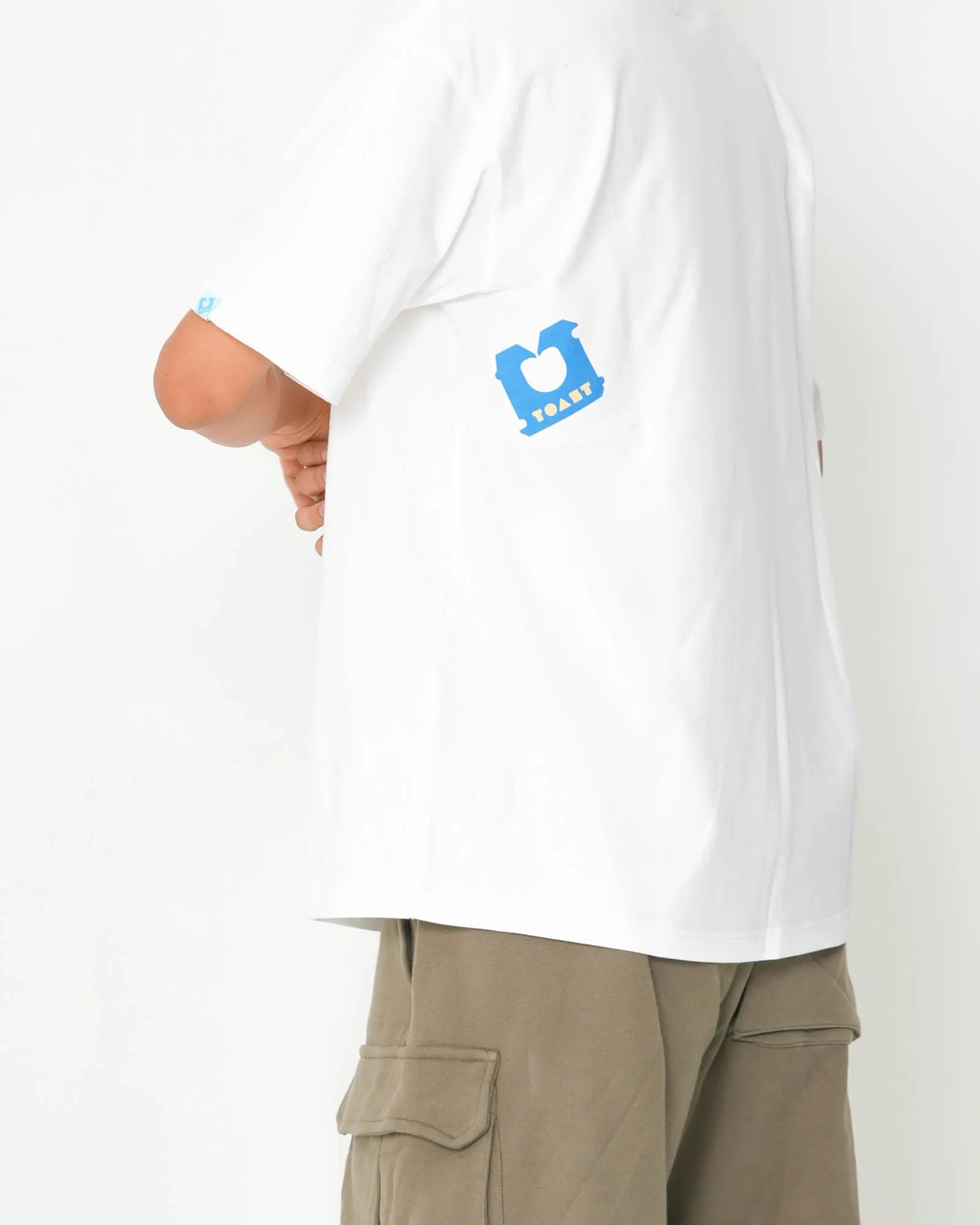 GRAPHIC T-SHIRT TOAST KAIJYU FILE #009 TOASTLON