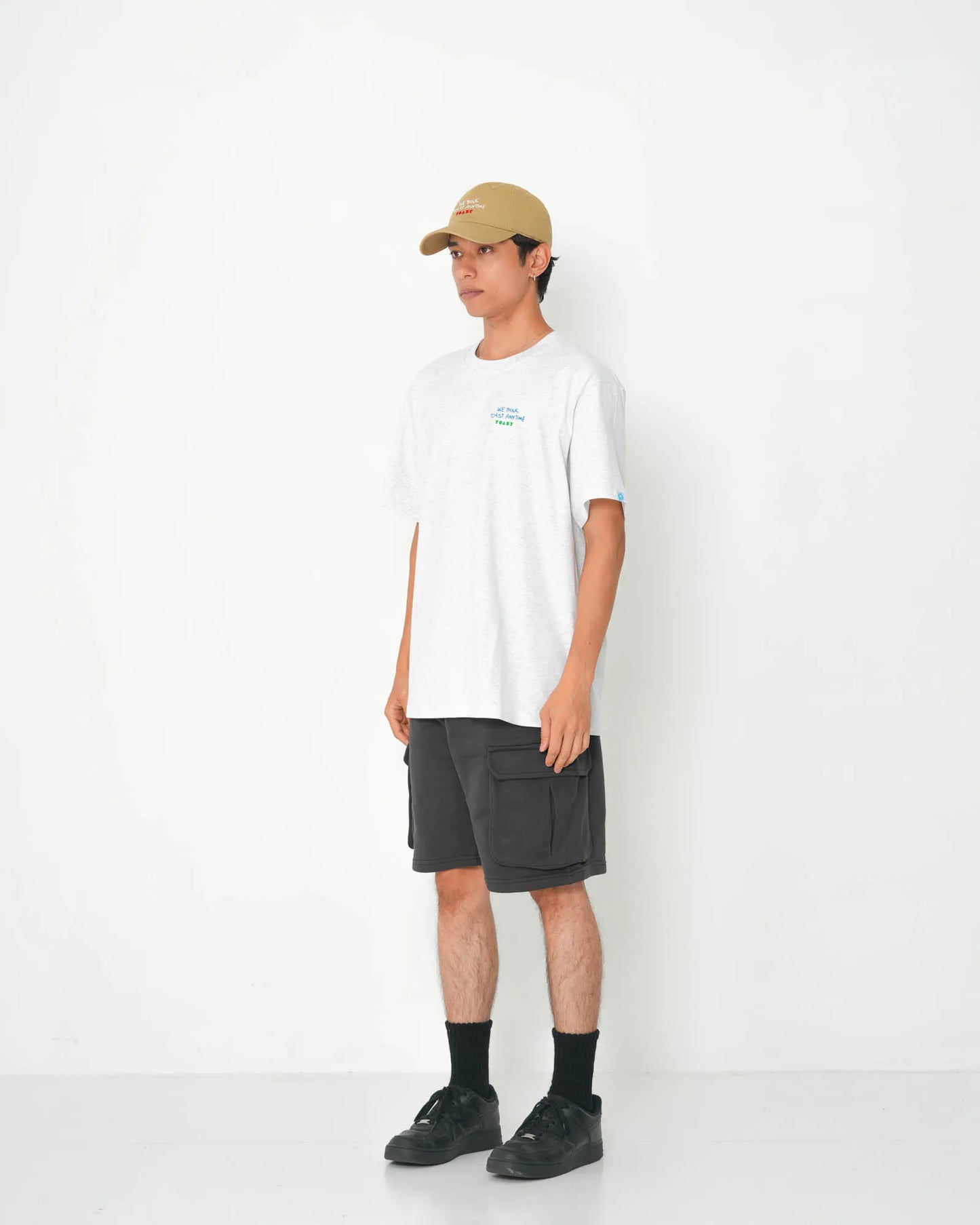 DOODLE LOGO T-SHIRT GREY
