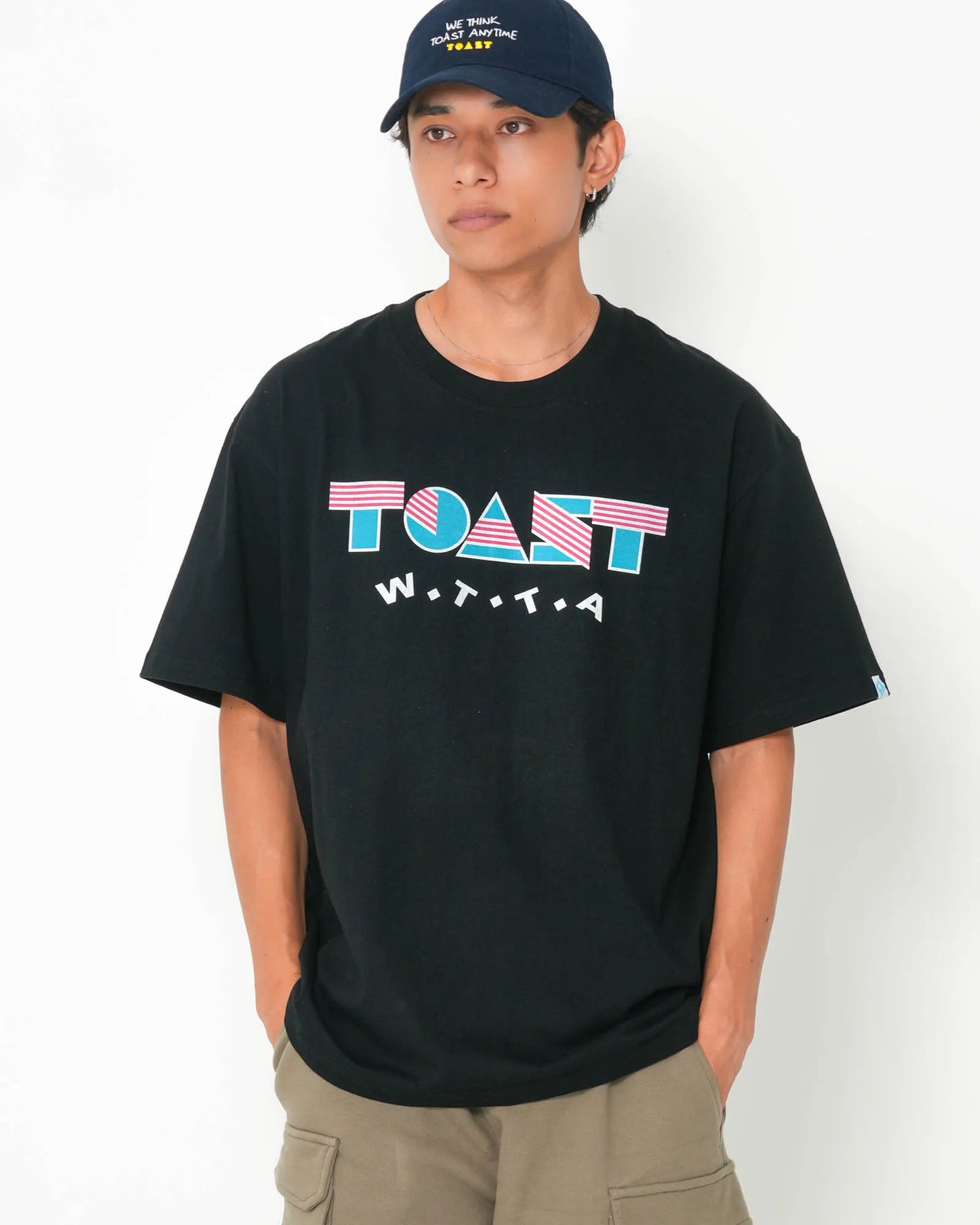 GEOMETRIIC POP LOGO T-SHIRT BLACK
